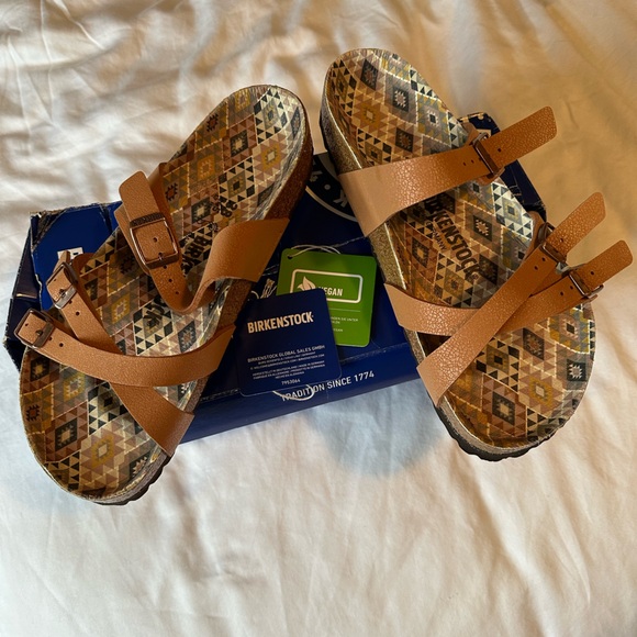 NIB Birkenstock Women’s Franca Vegan Footbed Sandal - Picture 2 of 3